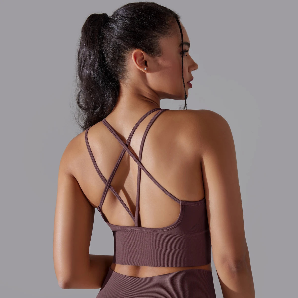 High-Impact Sports Bra – Crossover Back, Shockproof Fit